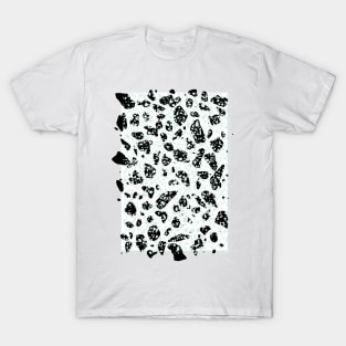 Tripple Terrazzo - Mint Green Black White Modern Speckle Pattern T-Shirt